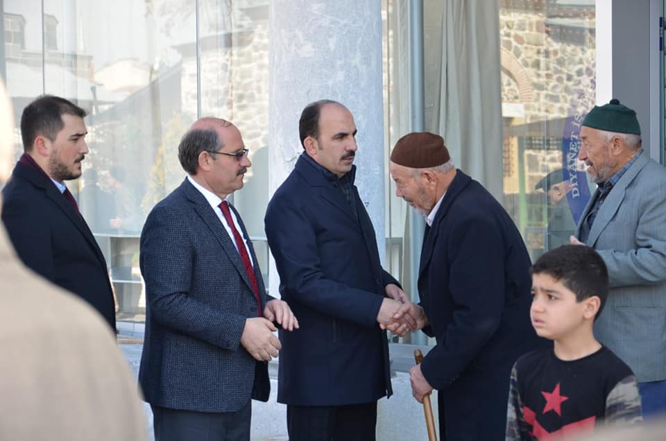 Başkan Altay Karapınar'da esnaflarla buluştu