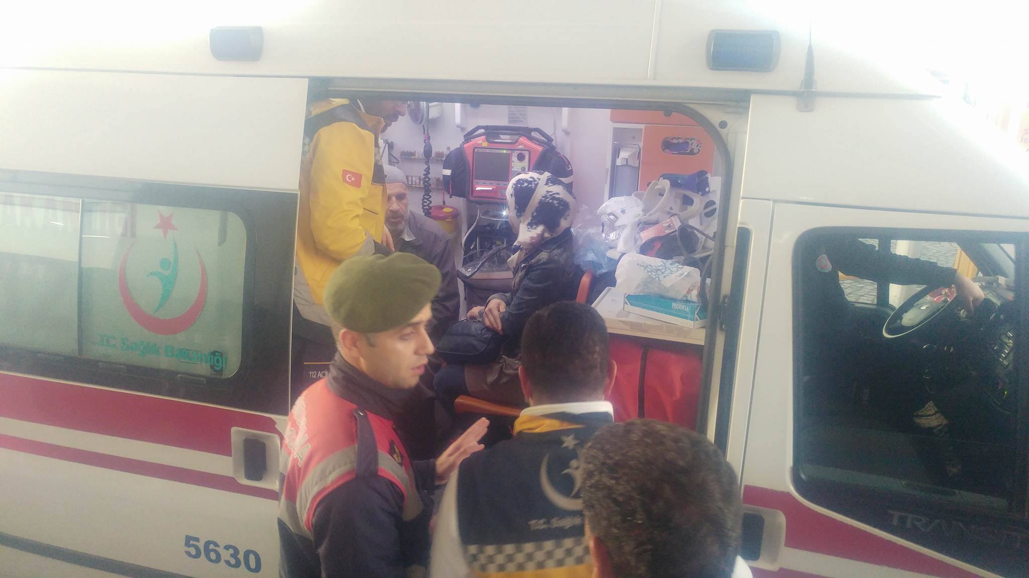Otobüs Kamyona arkadan çarptı:1 ölü