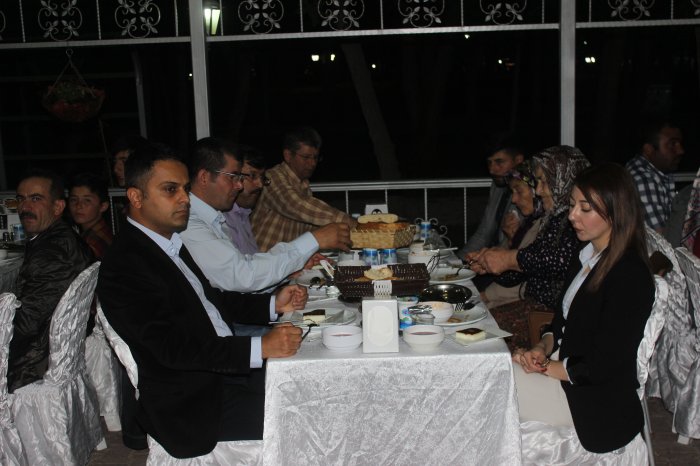 Şehit ve Gazi ailelerine iftar yemeği verildi